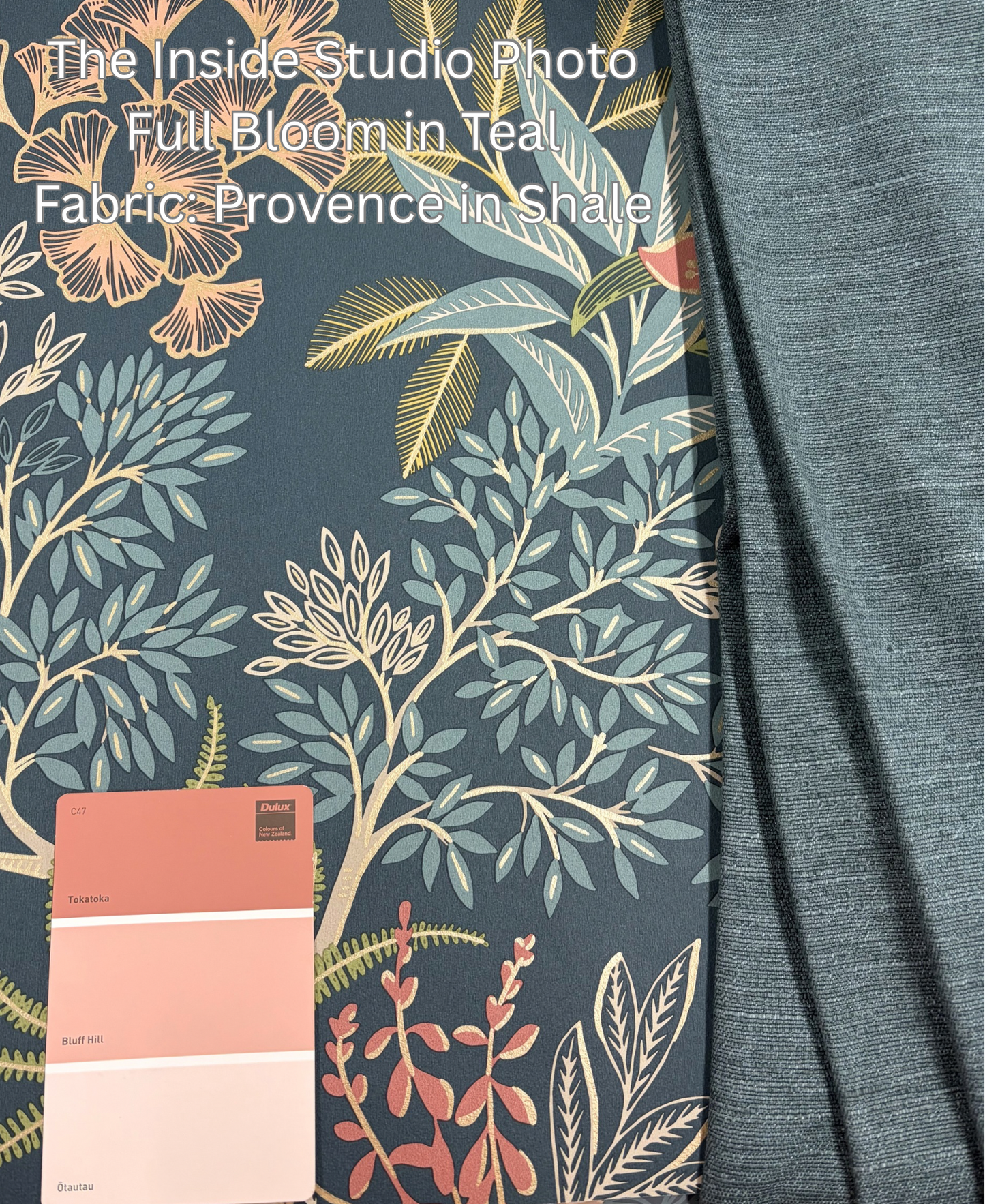 Full Bloom Wallpaper – Teal
