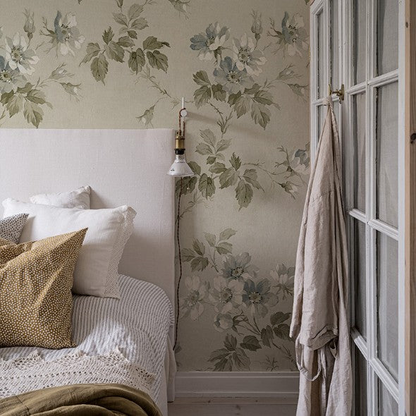 Sample - Kristina Wallpaper Mural