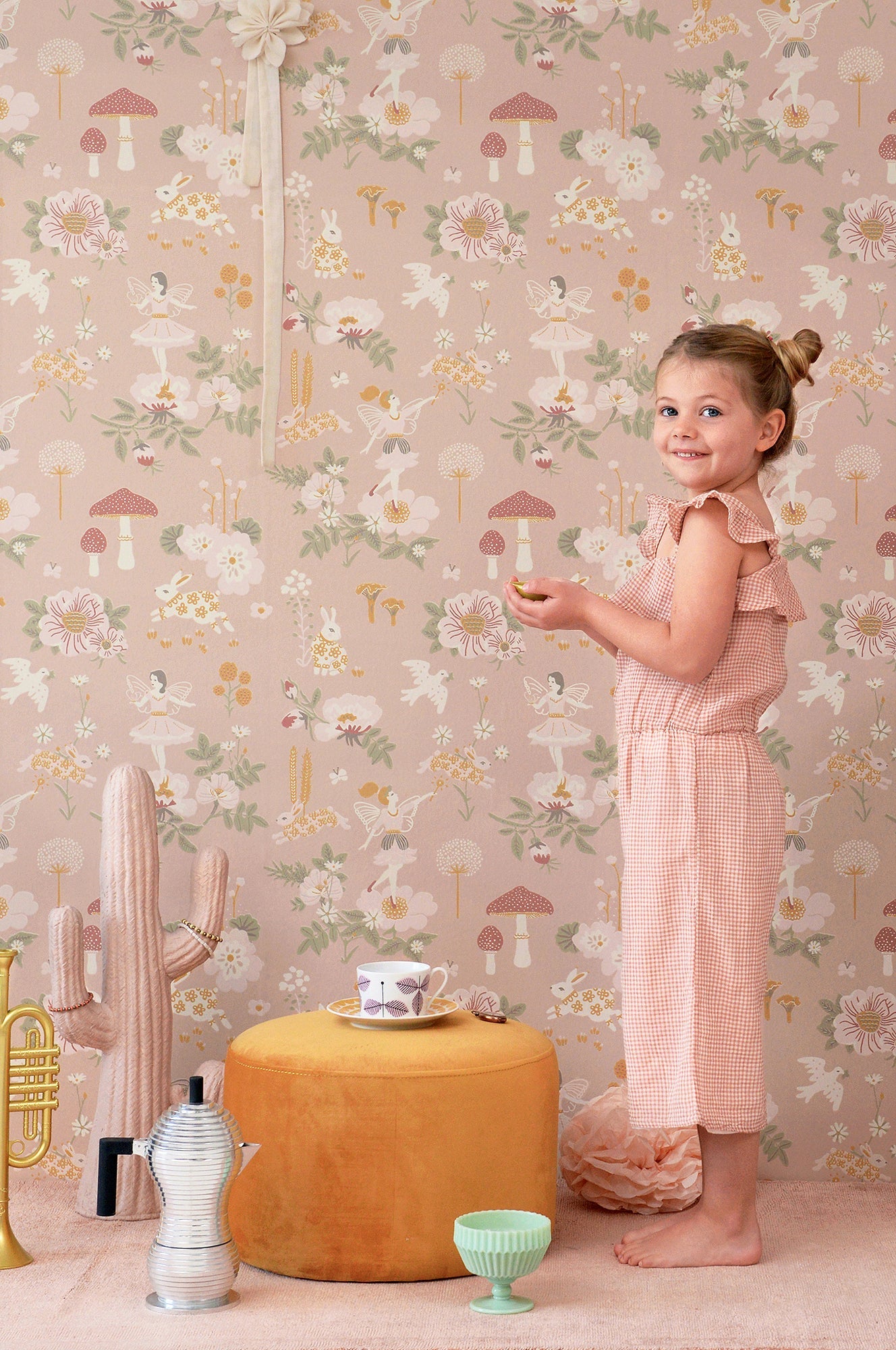 Sample - Old Garden Wallpaper - Dusty Rose