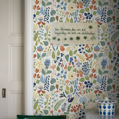 Herbarium Wallpaper - White