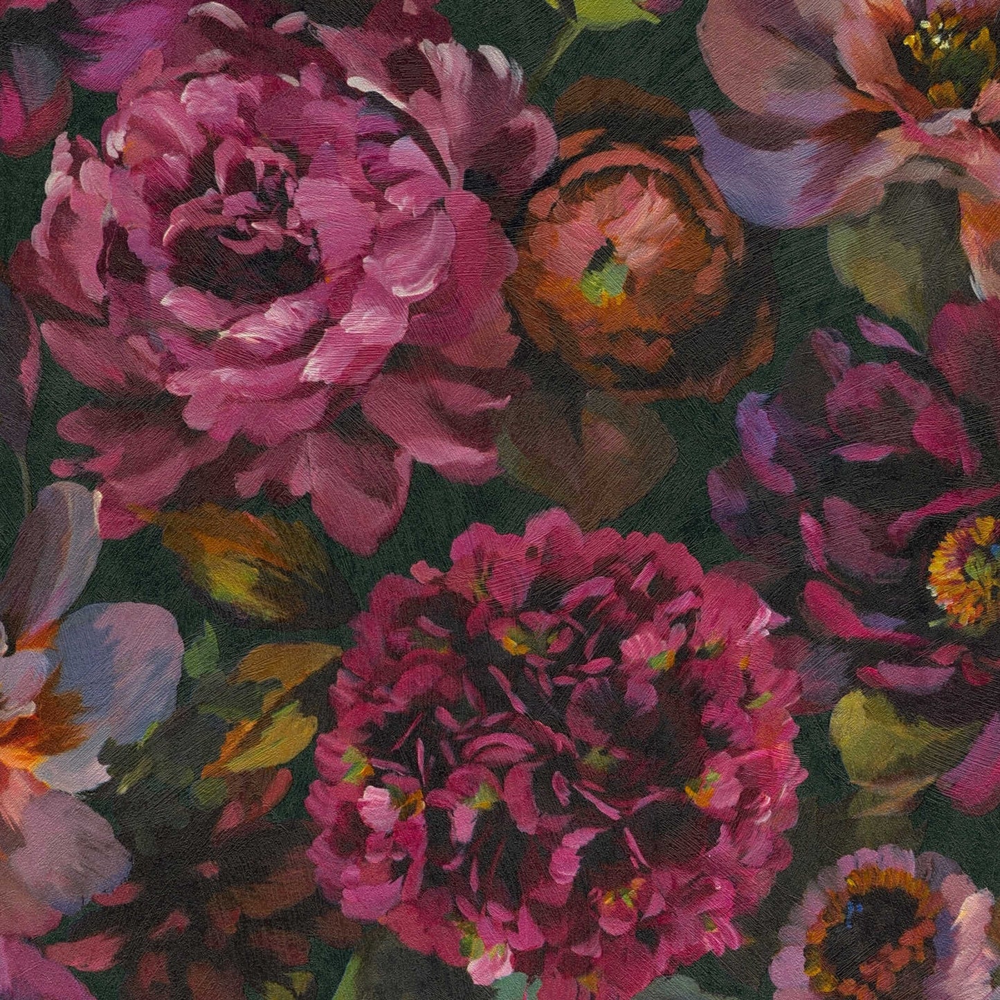 Stunner Wallpaper - Crimson pattern close-up