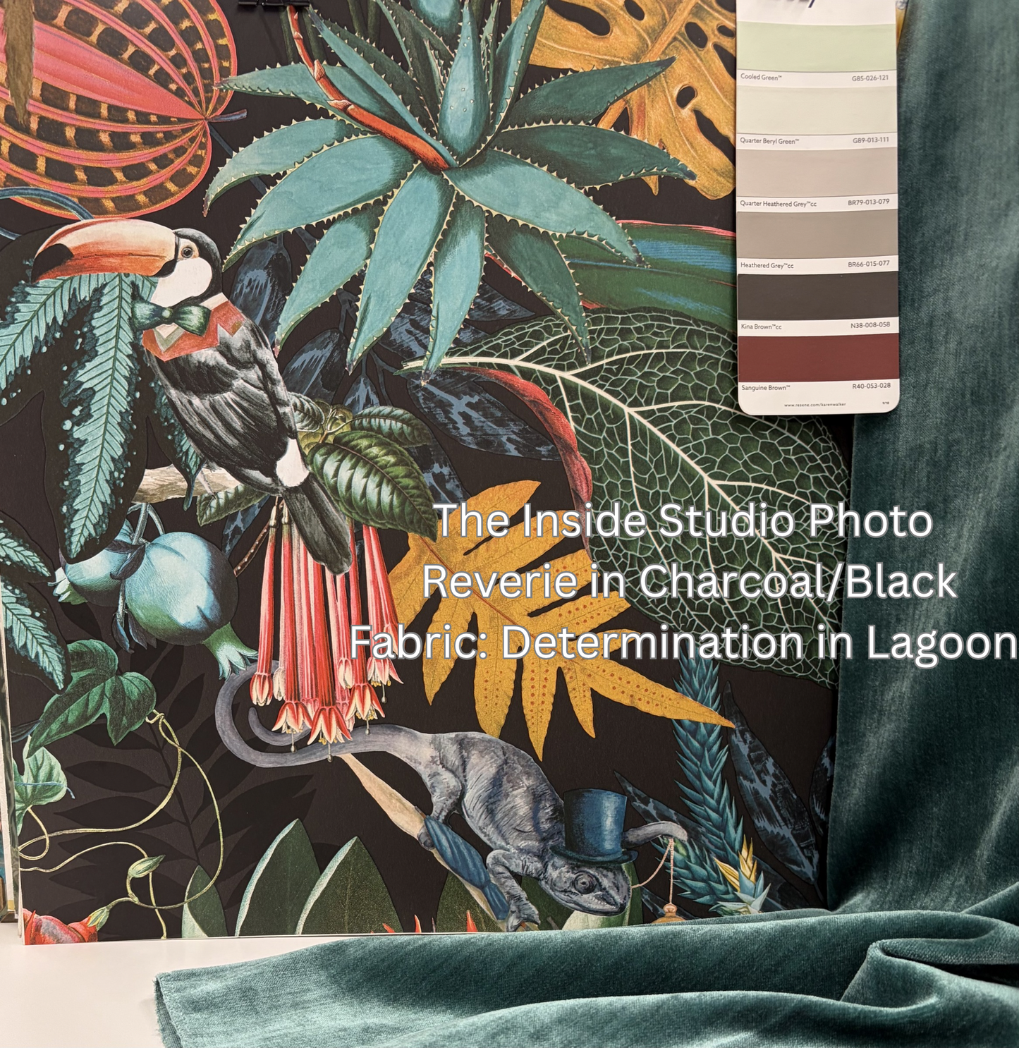 Reverie - Funky Jungle Wallpaper - Charcoal/Black