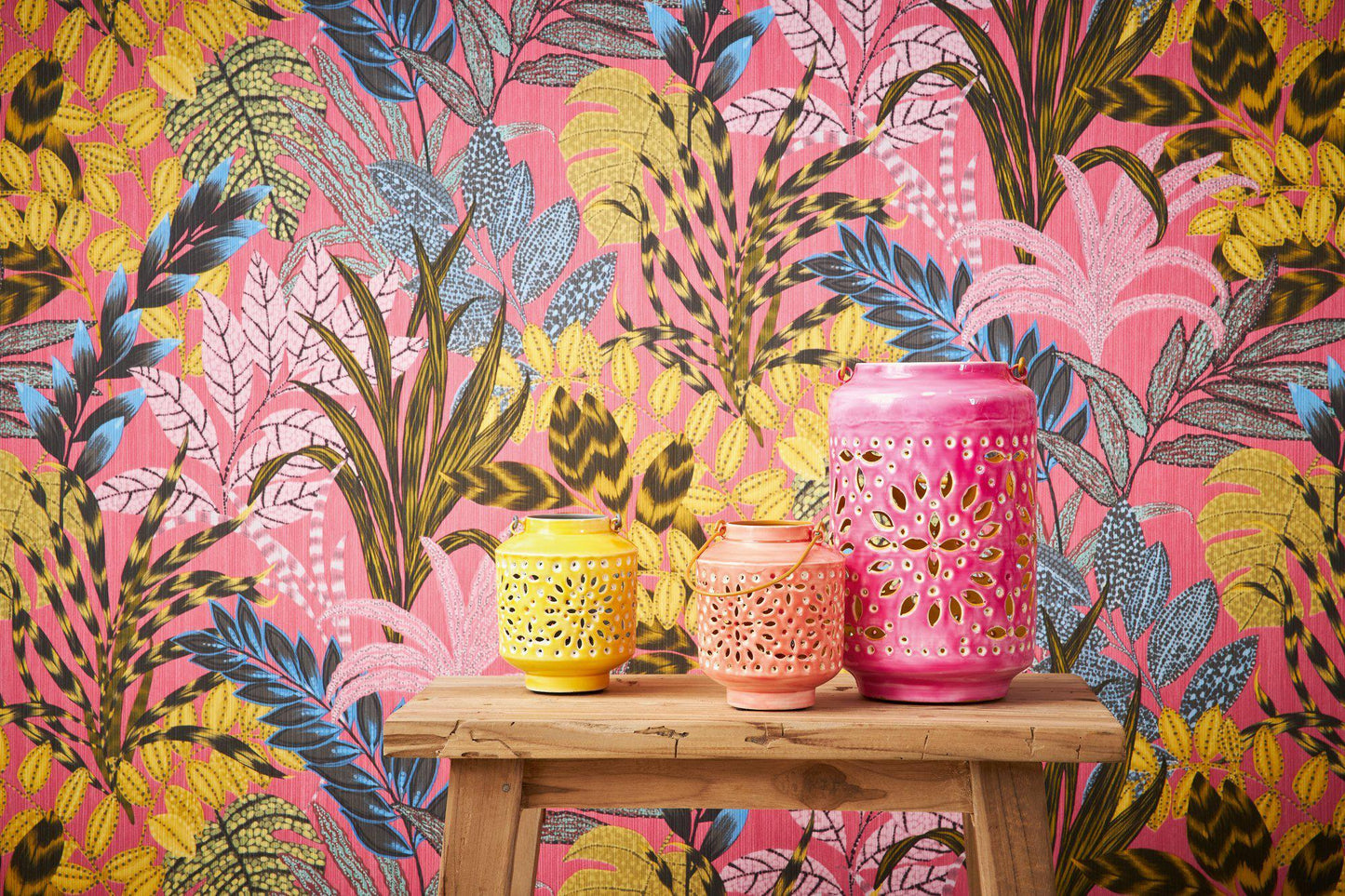 Sample Capetown Jungle Wallpaper - Pink