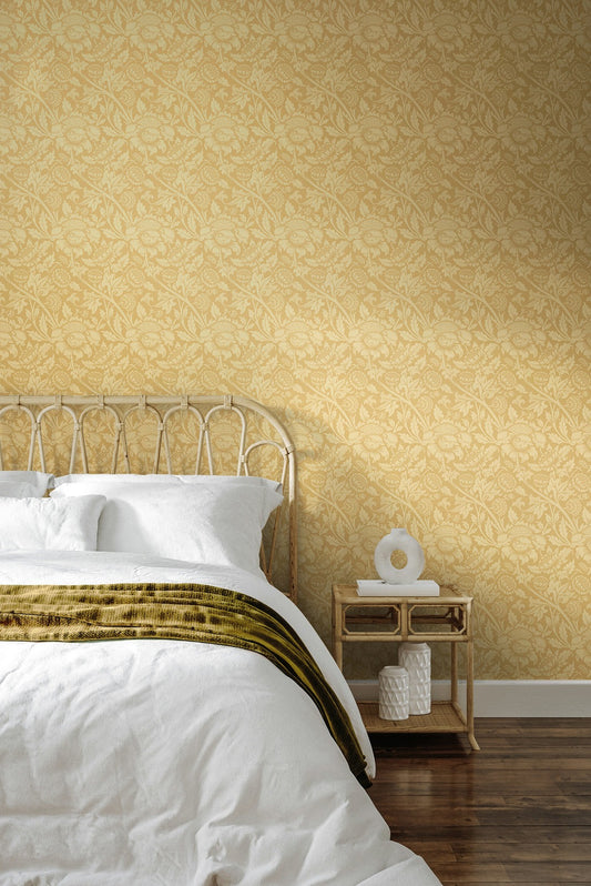 Damask Trail Wallpaper - Gold