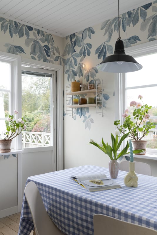 Kastanjen - Sandberg - Custom Sized Wallpaper Mural (per m2) - Soft Blue