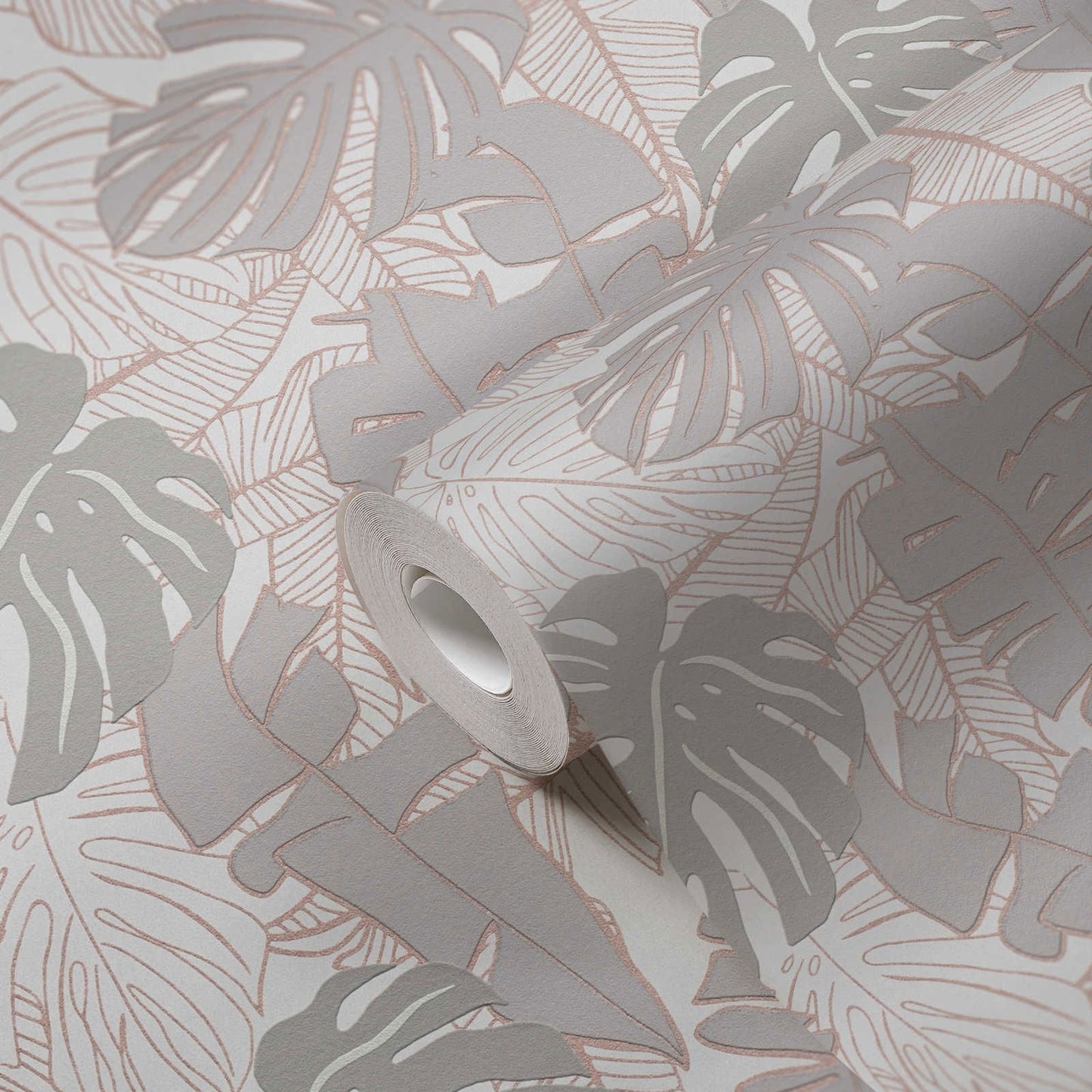 Sample - Metallic Monstera Fronds Wallpaper - House of Turnowsky - Beige
