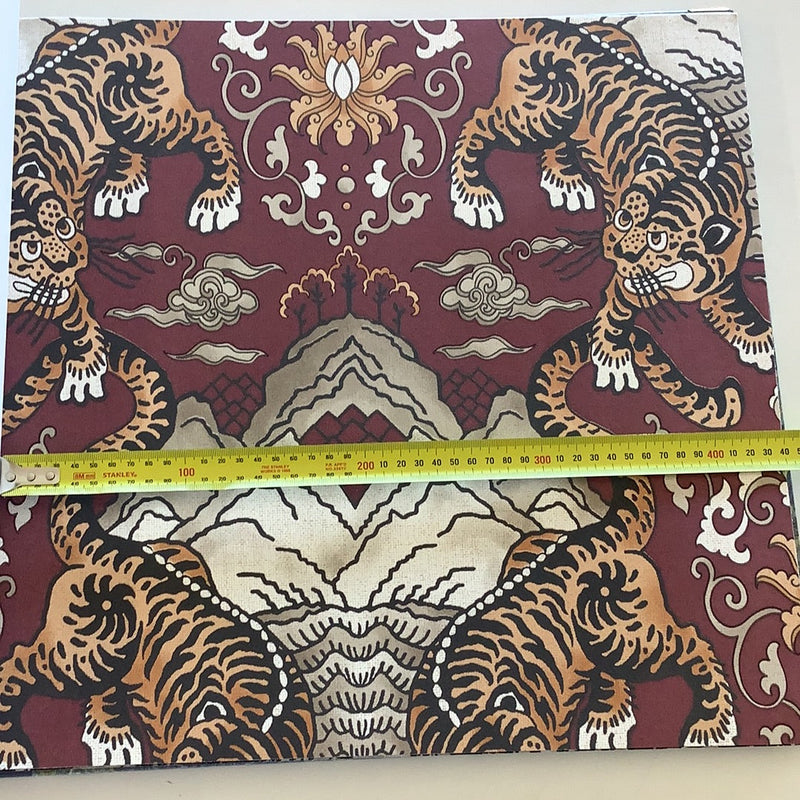 Tora - Chinese Tiger Wallpaper - Maroon