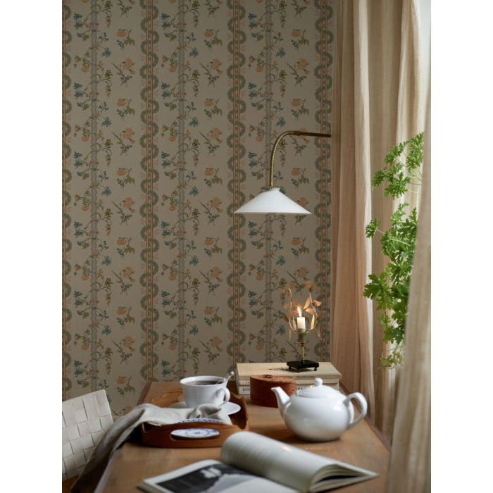 Winding Tendrils Historical Wallpaper