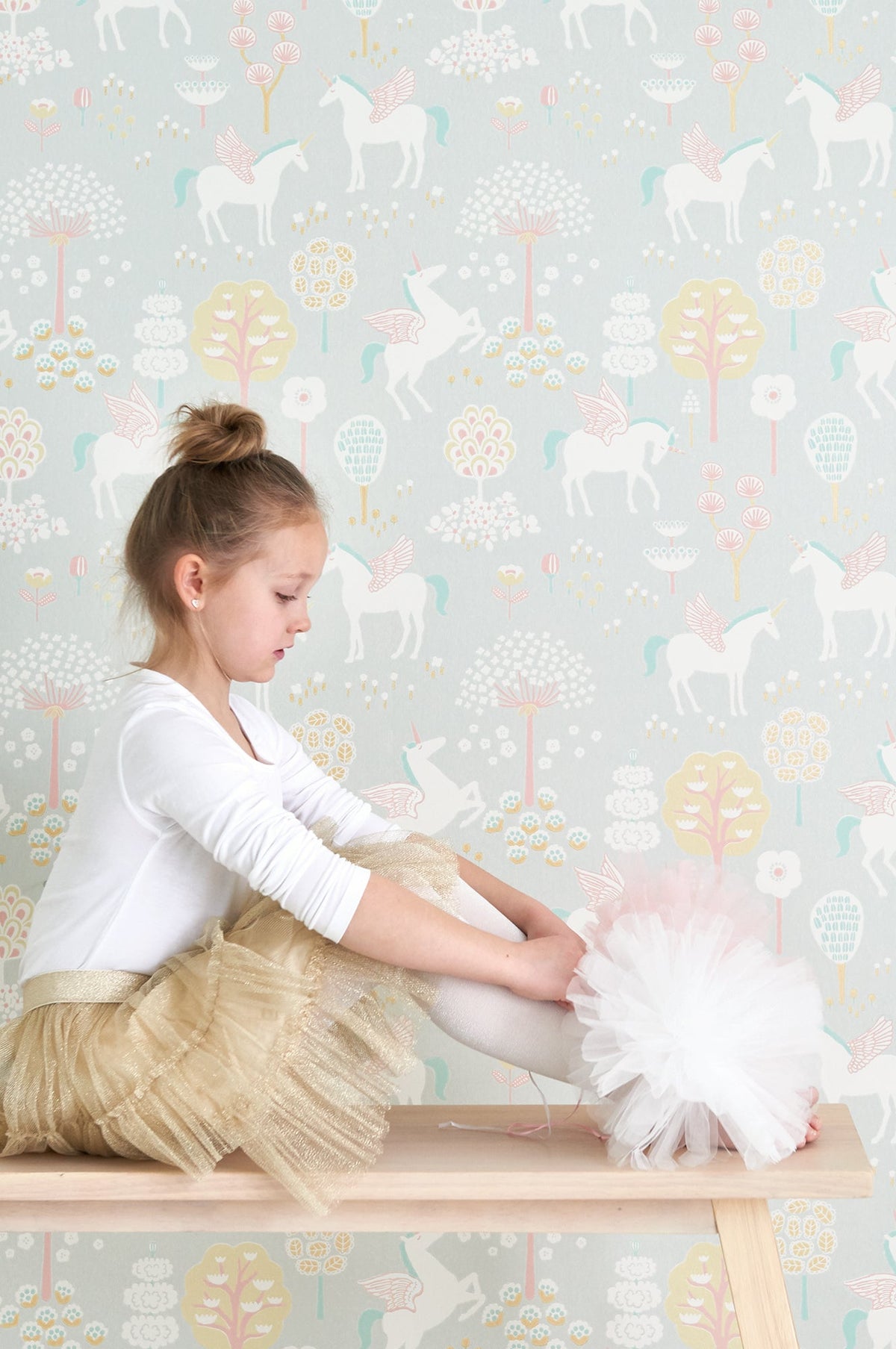 Sample - True Unicorns Wallpaper - Grey