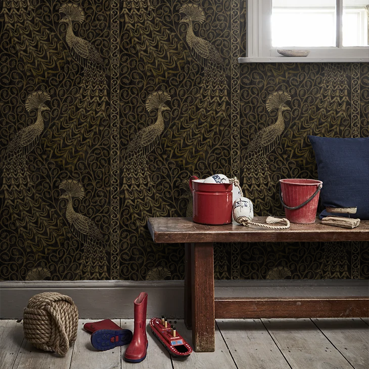 Pavo Parade Peacock Wallpaper - Metallic Gold/Soot