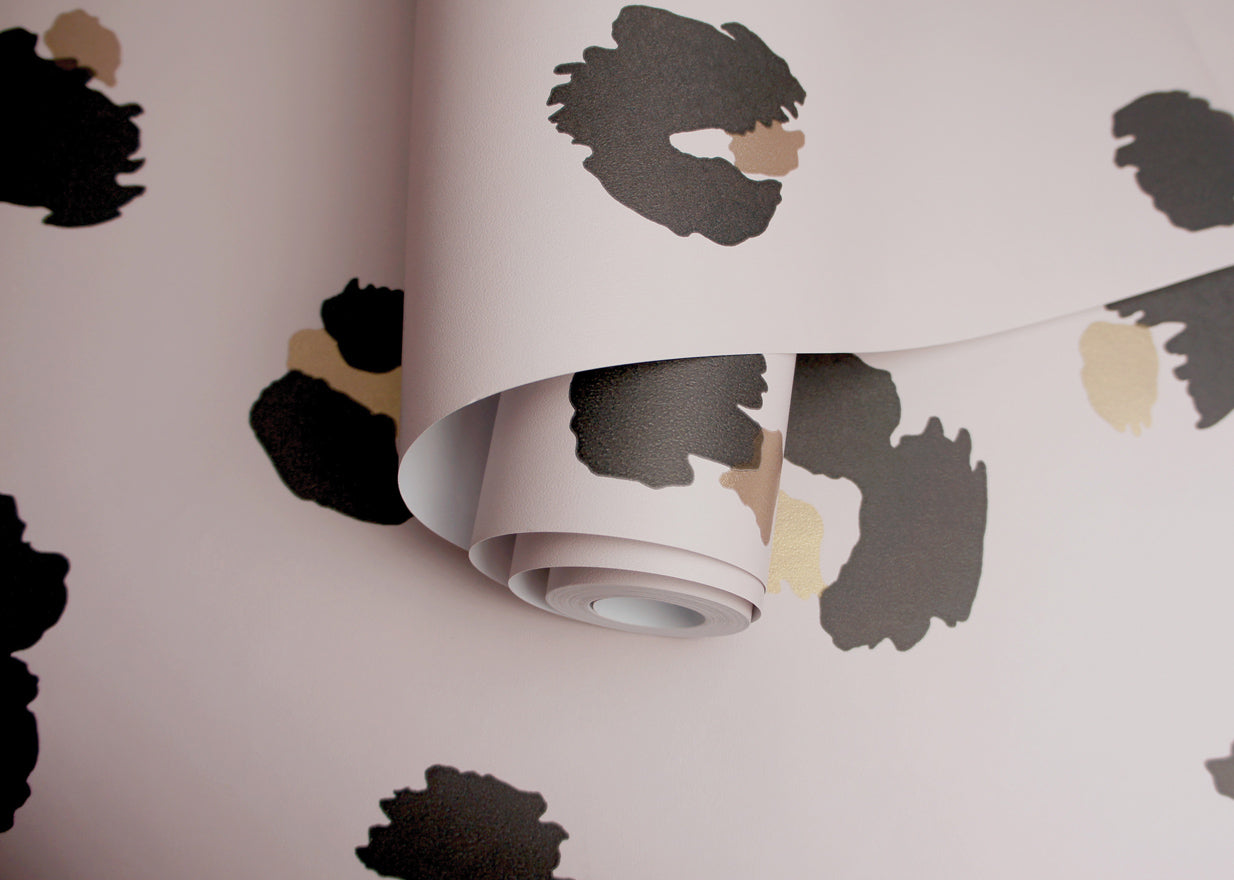 Large Leopard Spot Wallpaper - Pink - Discontinuing