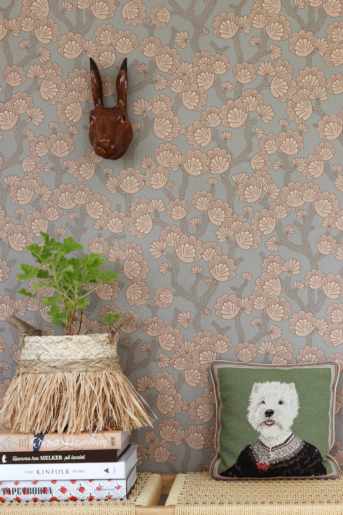 Sample - Beachy Breeze Wallpaper - Bay Tree Green