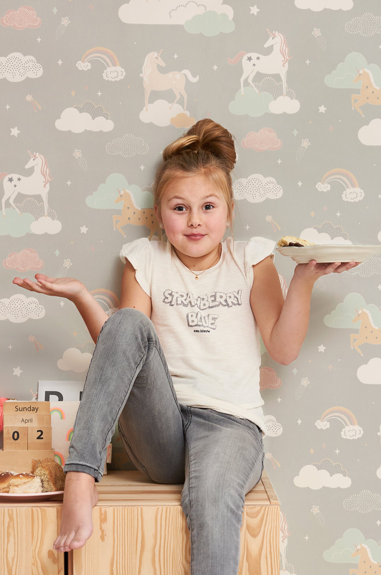Rainbow Treasures Wallpaper - Mud Grey