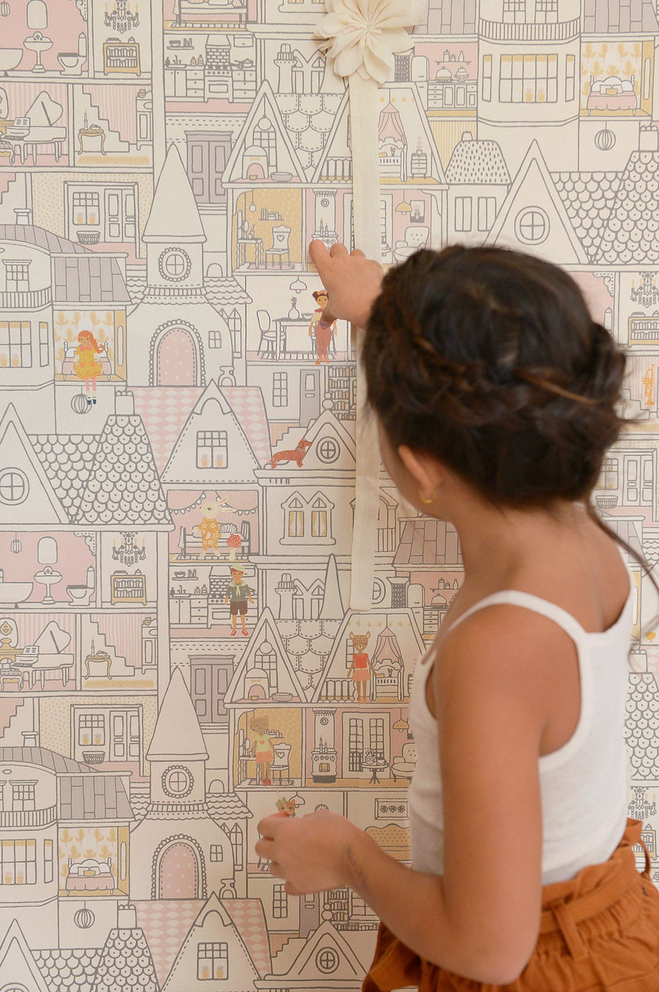 Dollhouse Wallpaper - Soft Wool White