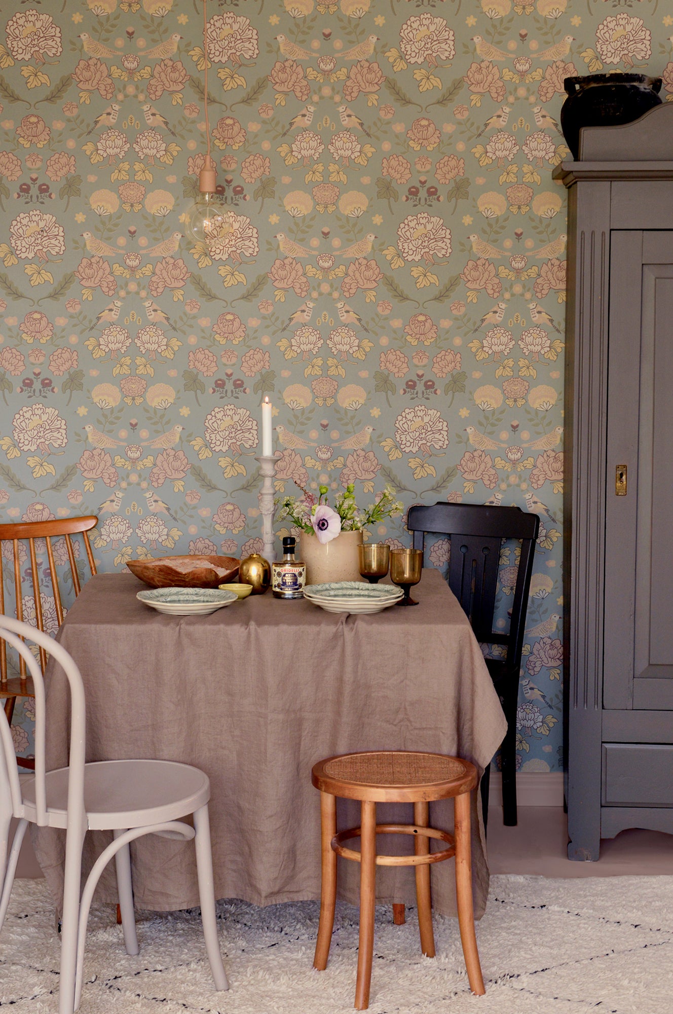 June Scandinavian Wallpaper -  Sage Green
