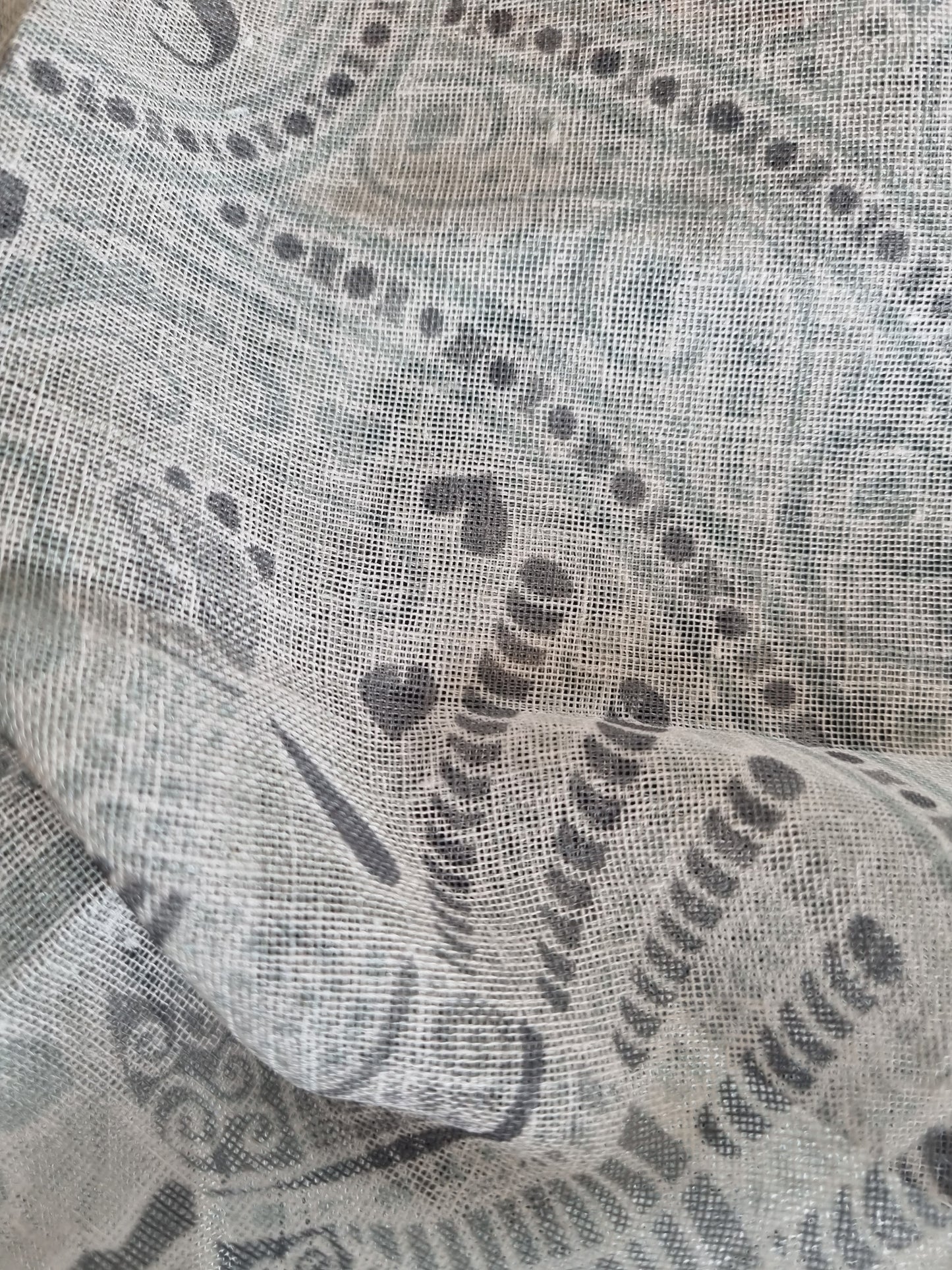 Arabian Birds - Serge - Sheer Drapery Fabric