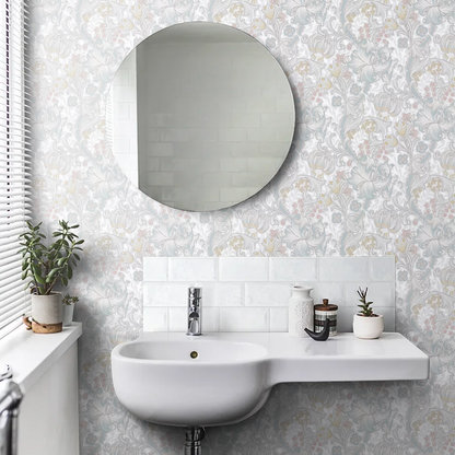 Golden Lily - Morris - Paper White/Blossom