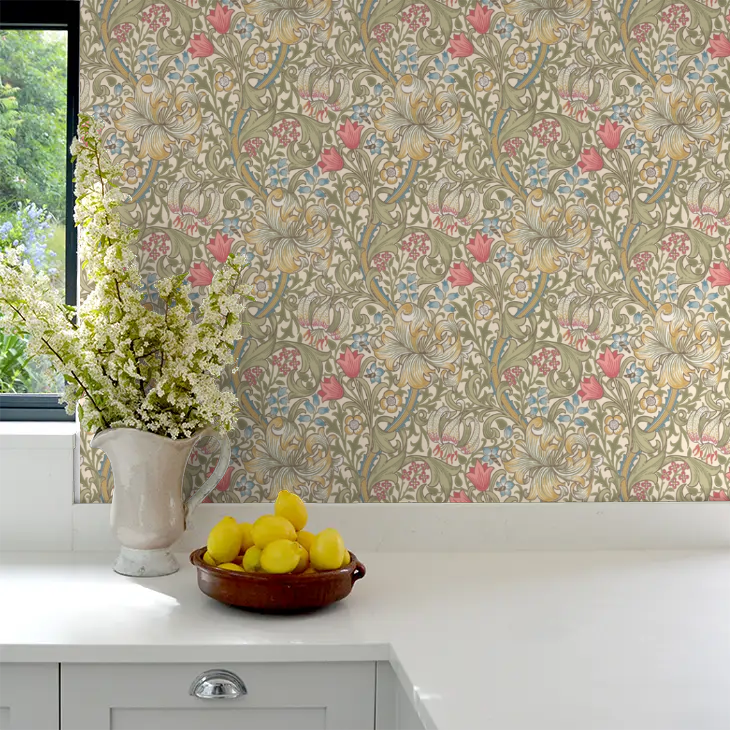 Golden Lily - William Morris - Green/Red