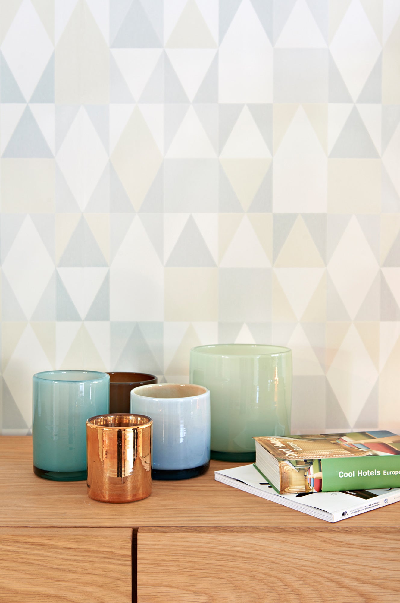 Alice Geometric Wallpaper - Grey