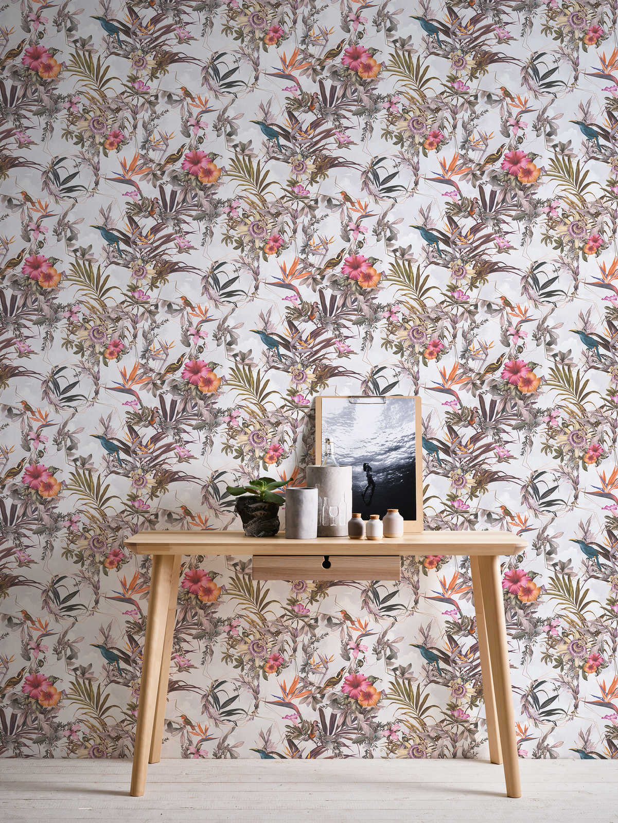 Hibiscus Haven – Crane & Bloom Wallpaper – Natural Stone