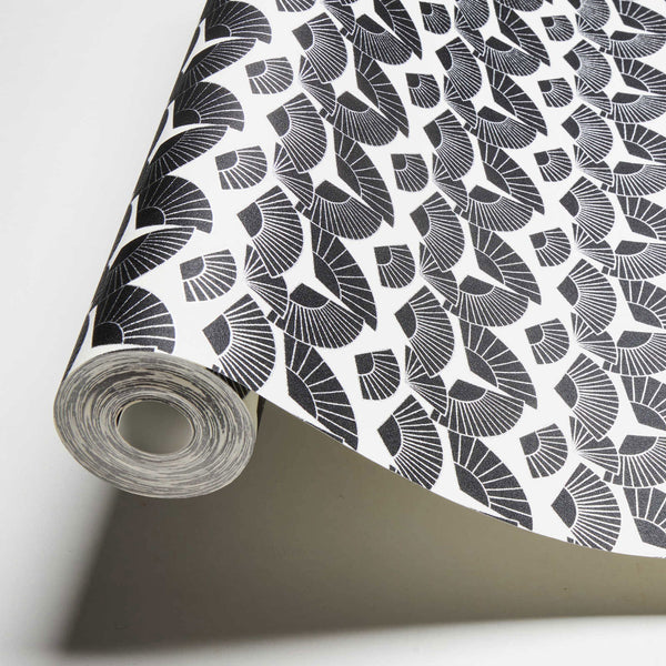 Sample - Deco Fanfare Metallic Wallpaper - Karl Lagerfeld - Black/White