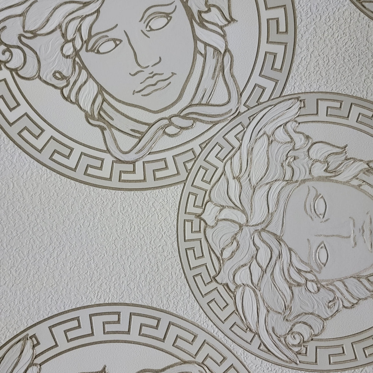 Medusa Plates Metallic Wallpaper (Versace 3 Collection) - White & Gold