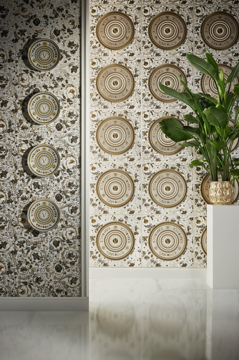 Versace Satin Wallpaper - Beige + Black