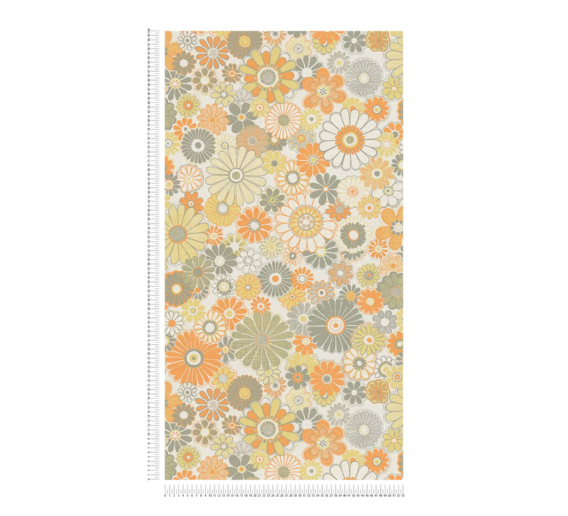 Retro Flowers Wallpaper - Cream