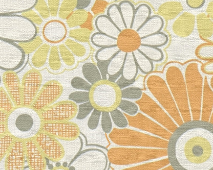 Retro Flowers Wallpaper - Cream