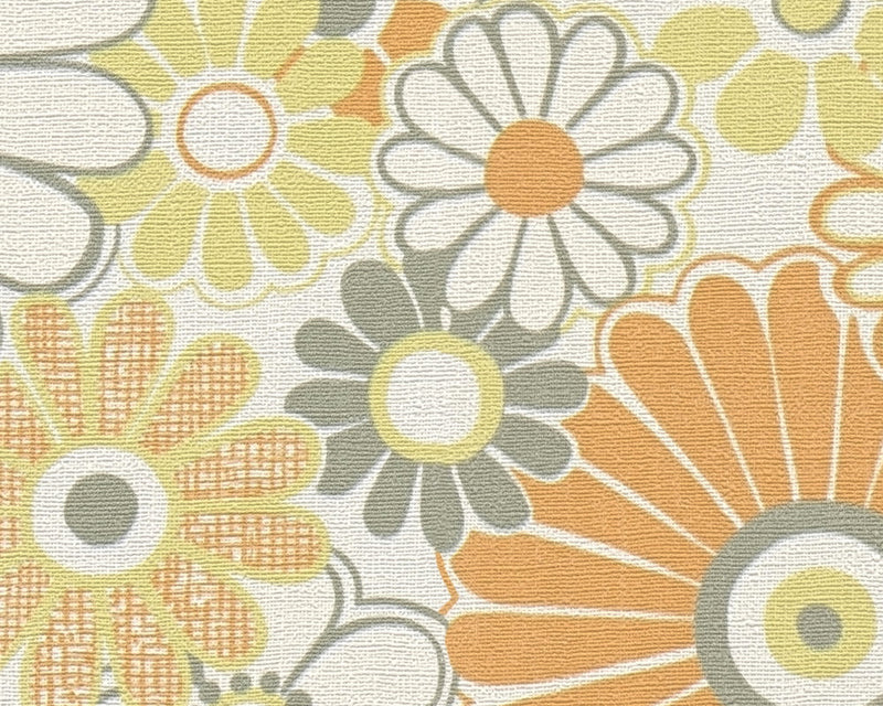 Retro Flowers Wallpaper - Cream