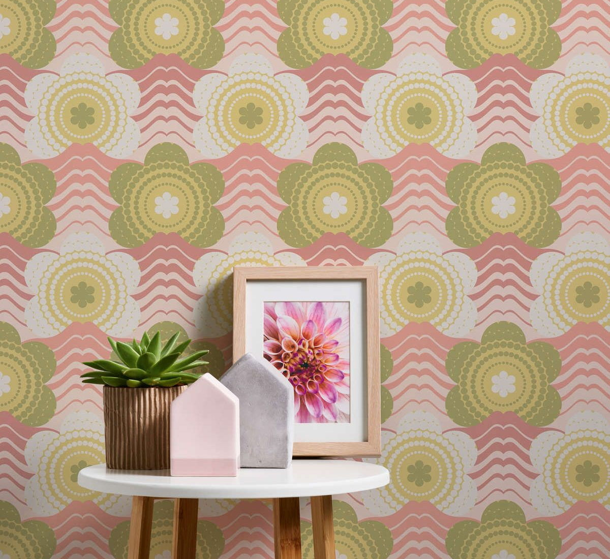 Retro Elegance Wallpaper - Green