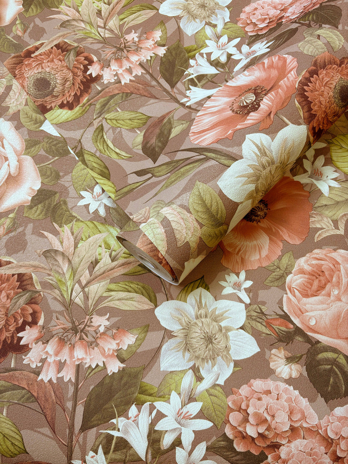 Olivia Floral Wallpaper – Rose