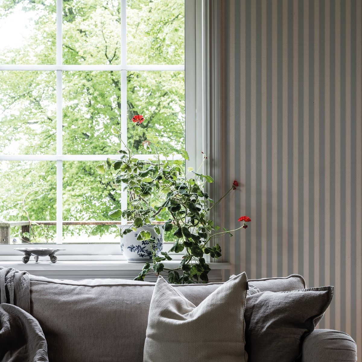 Gottfrid Stripes Wallpaper - Green