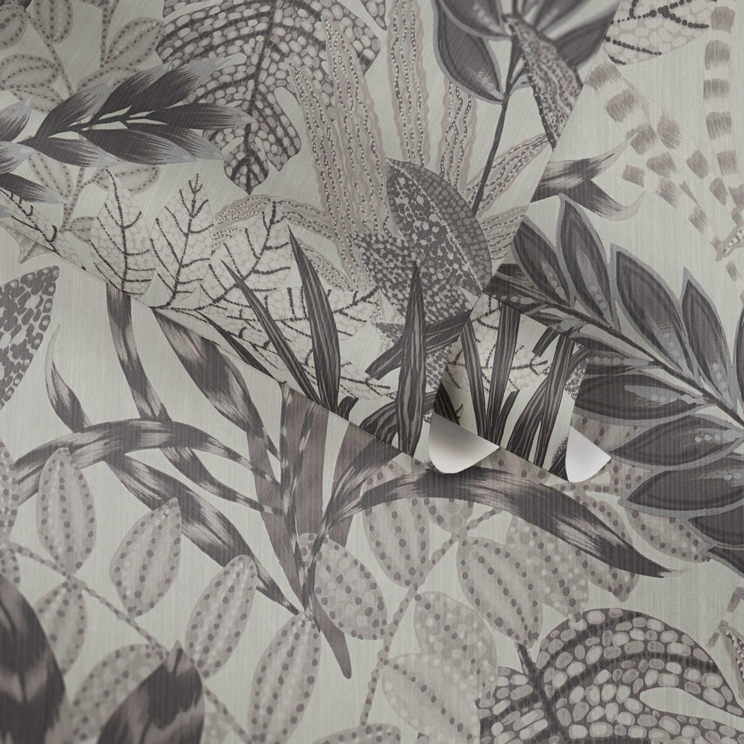 Capetown Jungle Wallpaper - Grey/White