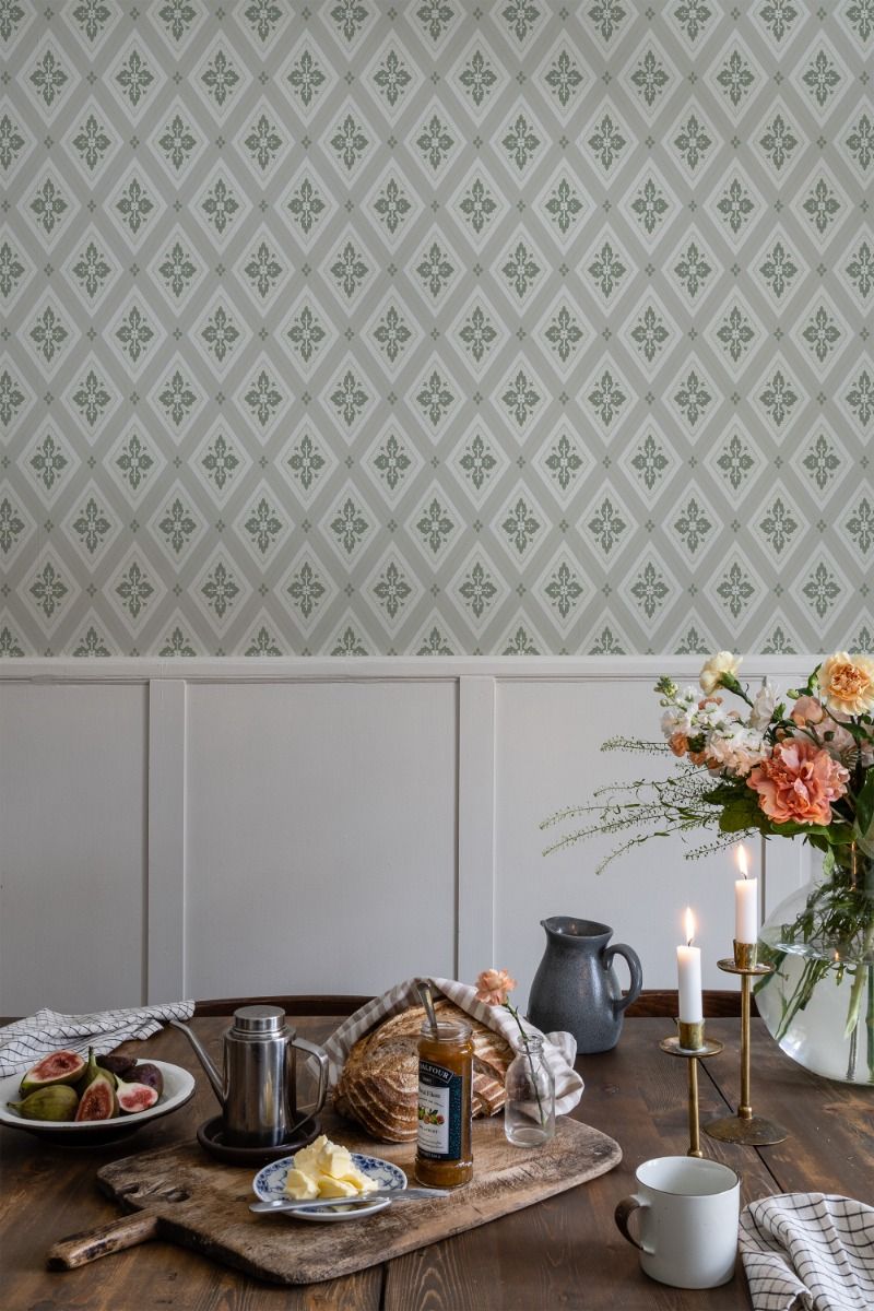 Astrid Flora Wallpaper - Green