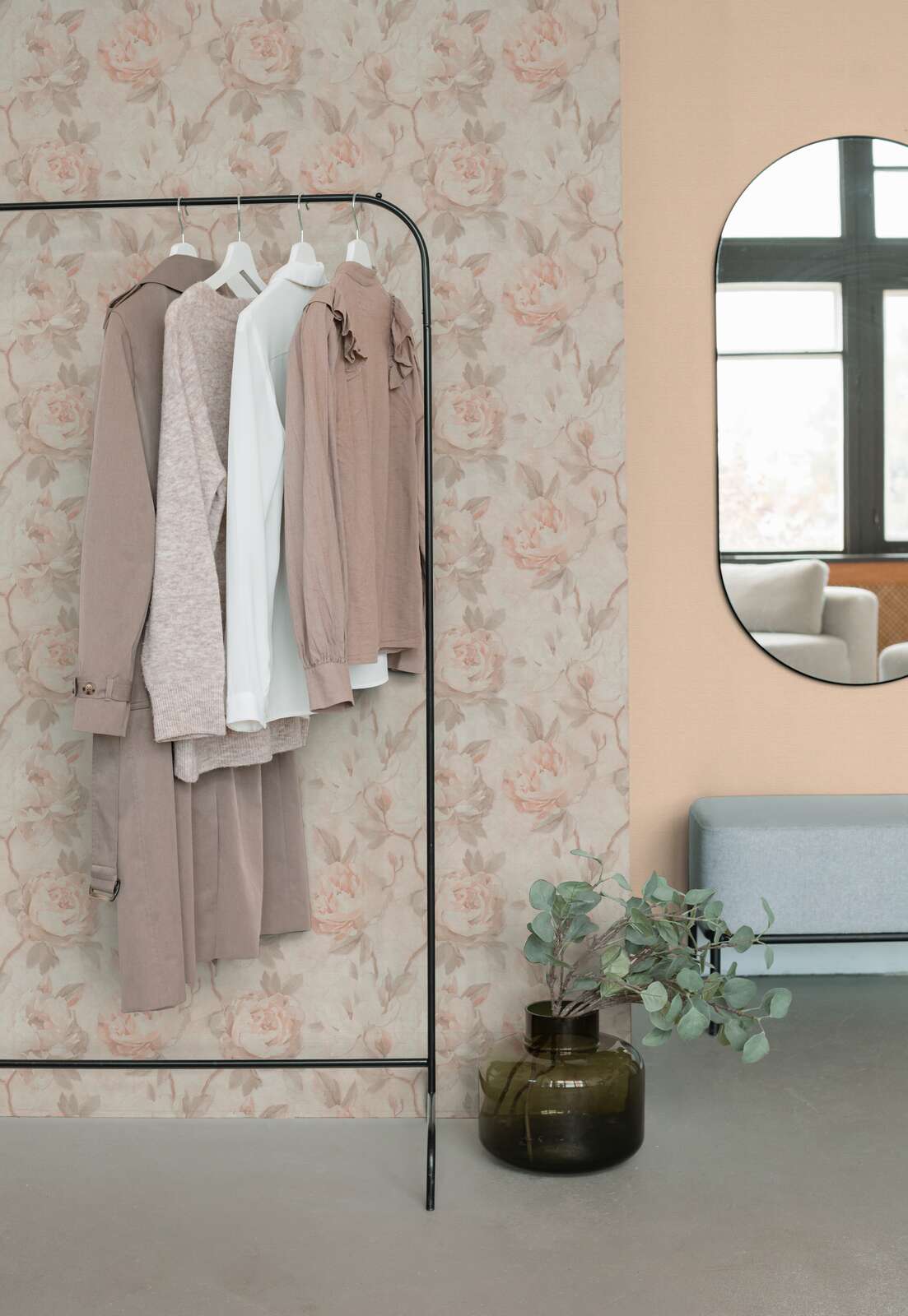 Rosalie Faded Rose Vinyl Wallpaper – Peach