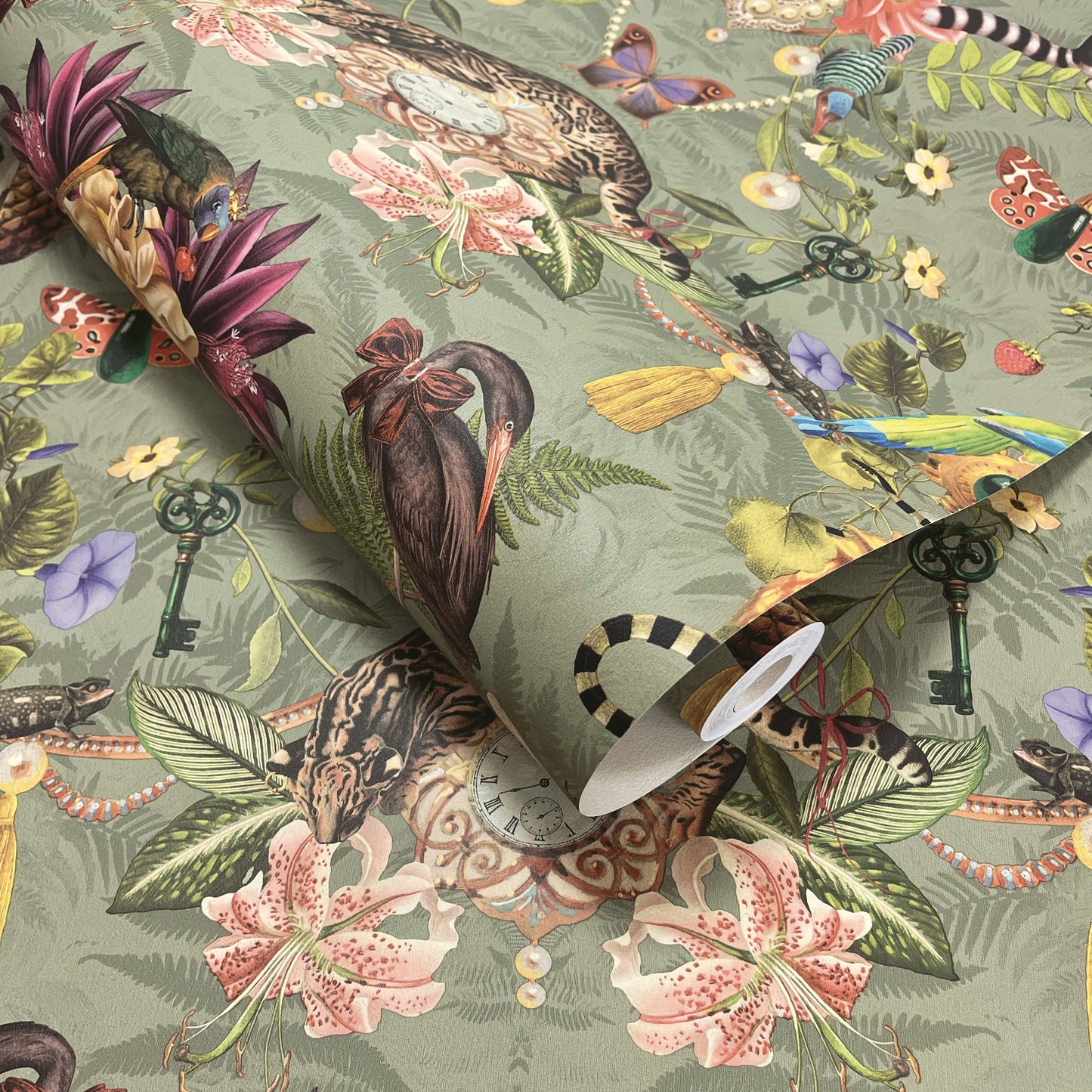 Sample – Bohème Curio Wallpaper – Sage