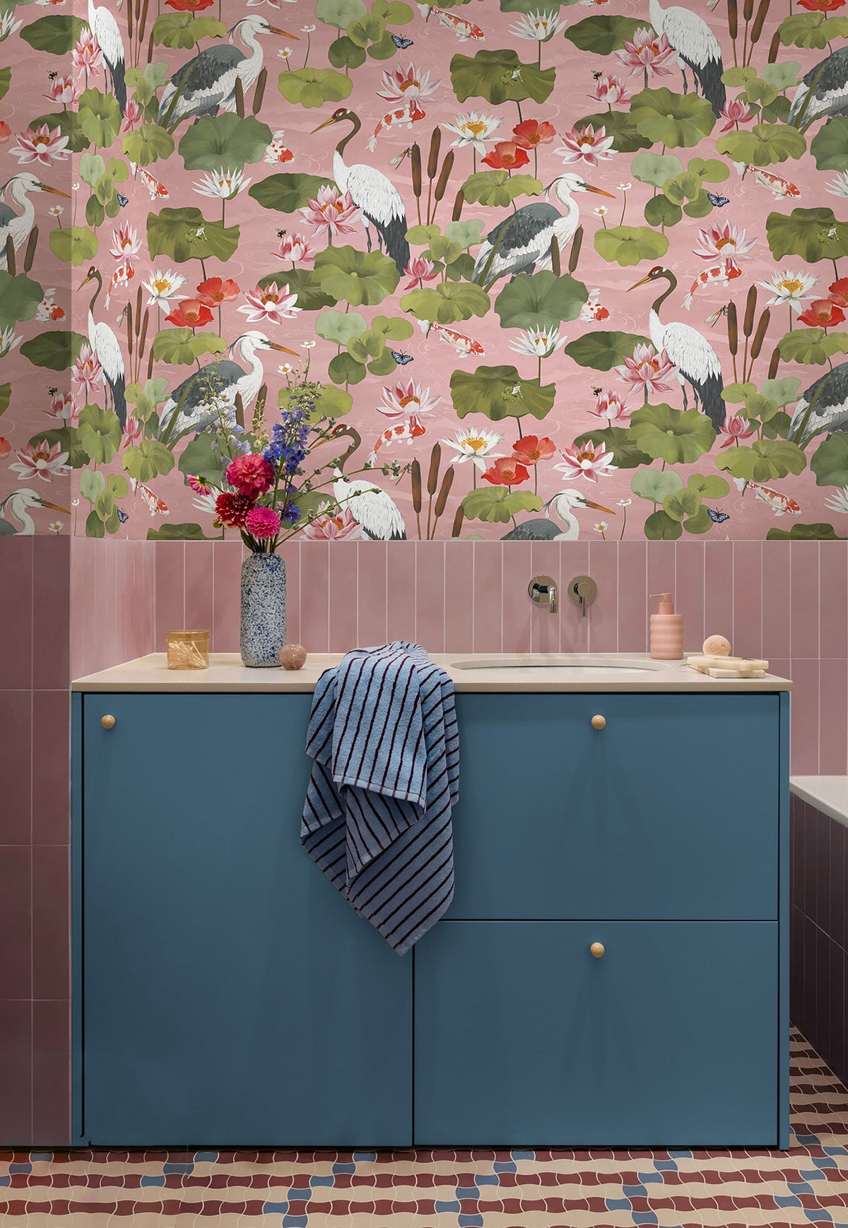 Hermine – Koi Pond Wallpaper – Blush