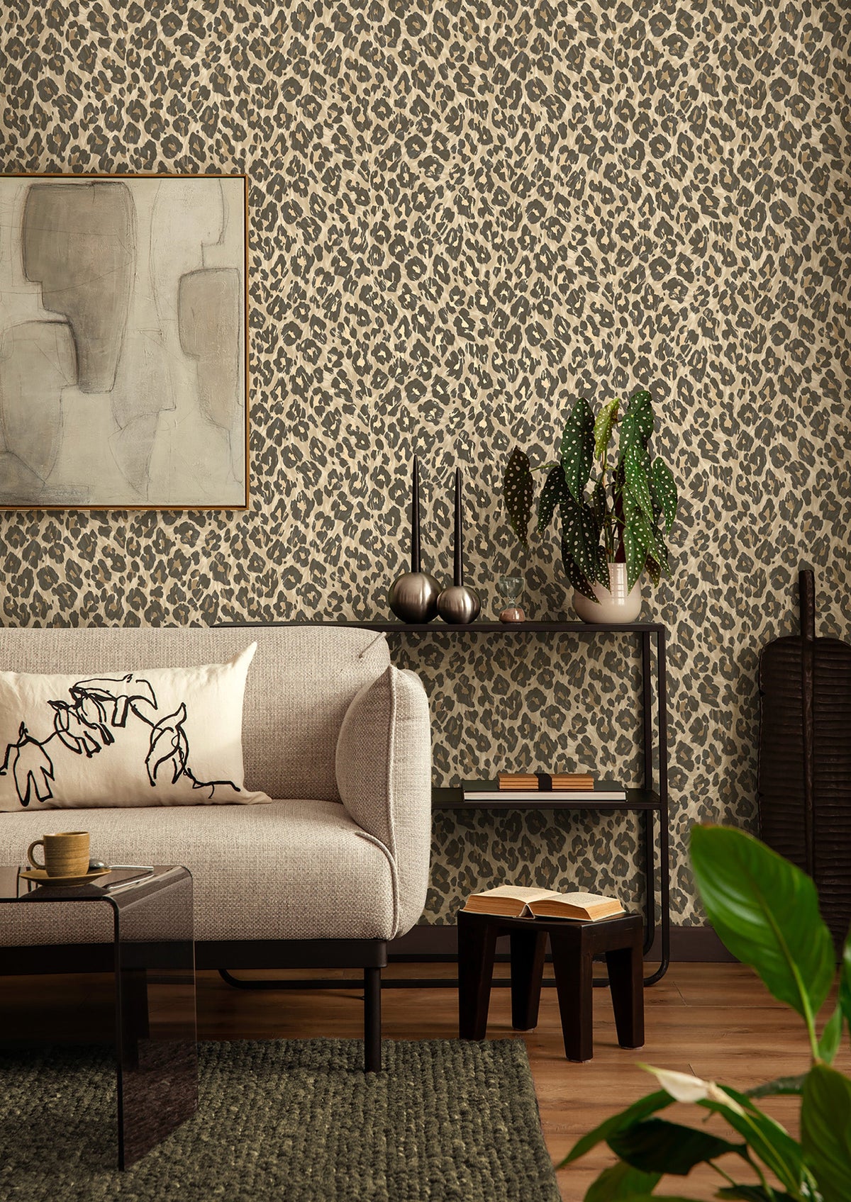 Rosette – Leopard Print Wallpaper – Natural