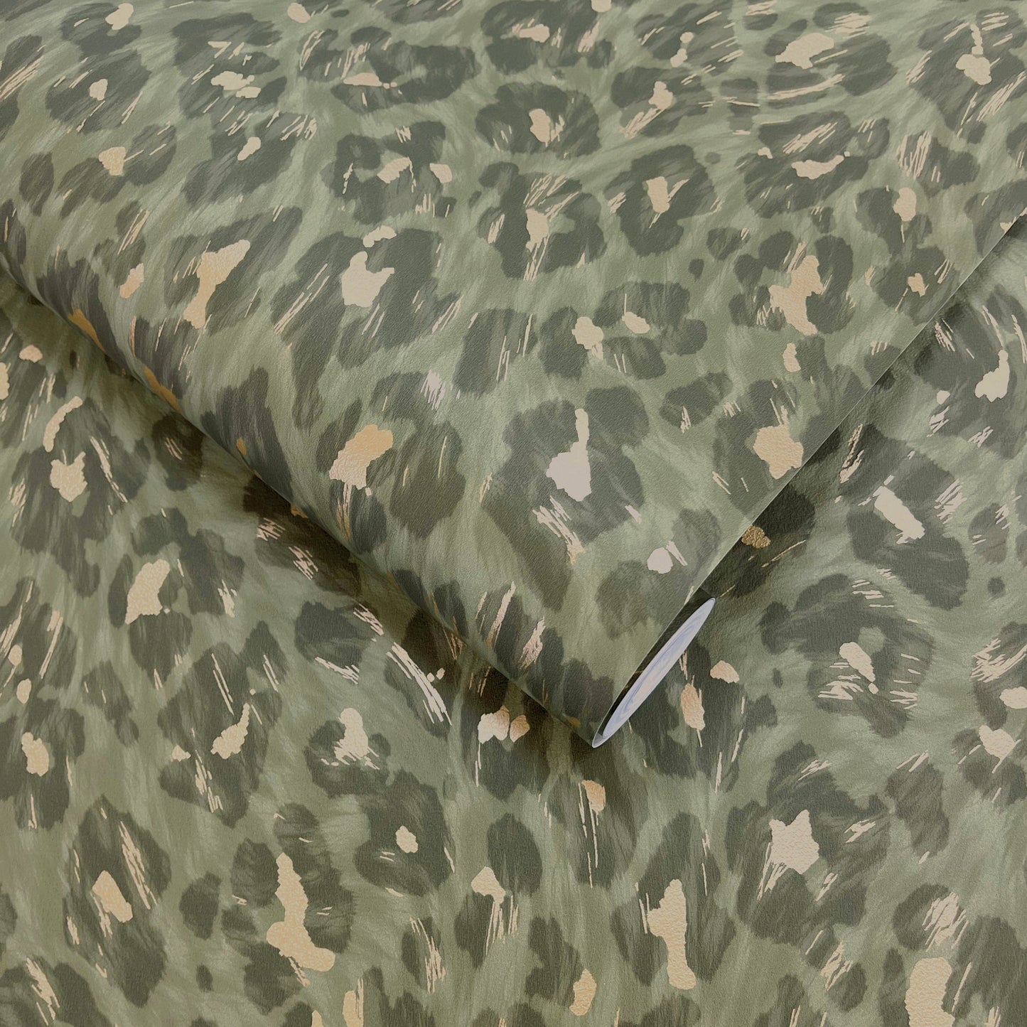 Sample – Rosette – Leopard Print Wallpaper – Khaki