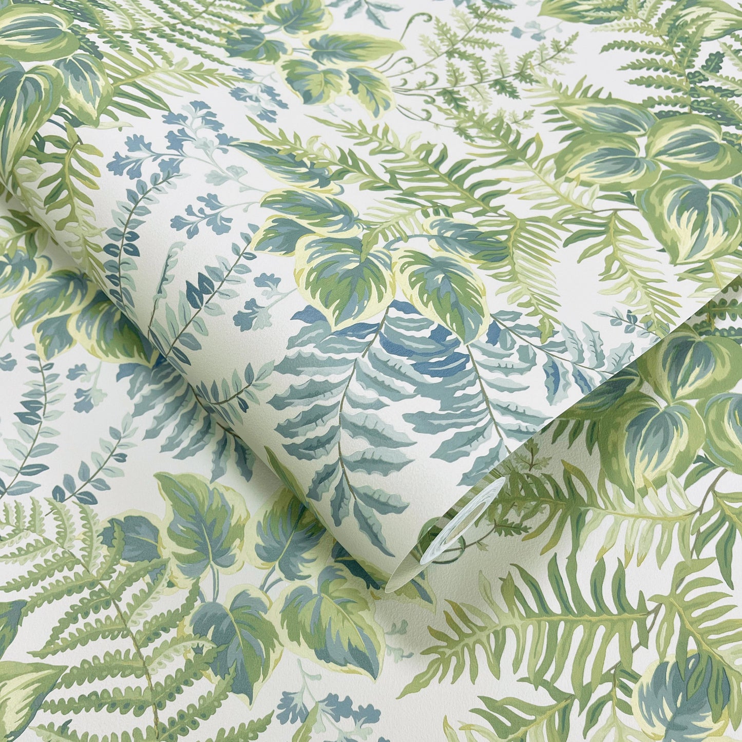 Sample – Rowan – Foliage Wallpaper – Cream/Sky Blue