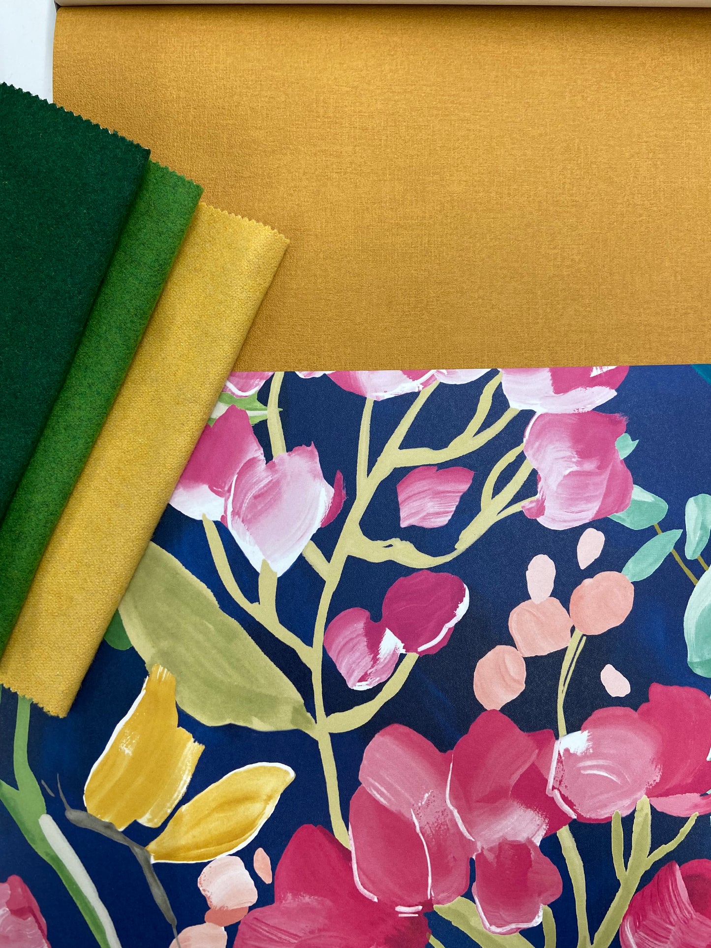 Florence Floral Riot Wallpaper - Ink/Fushcia