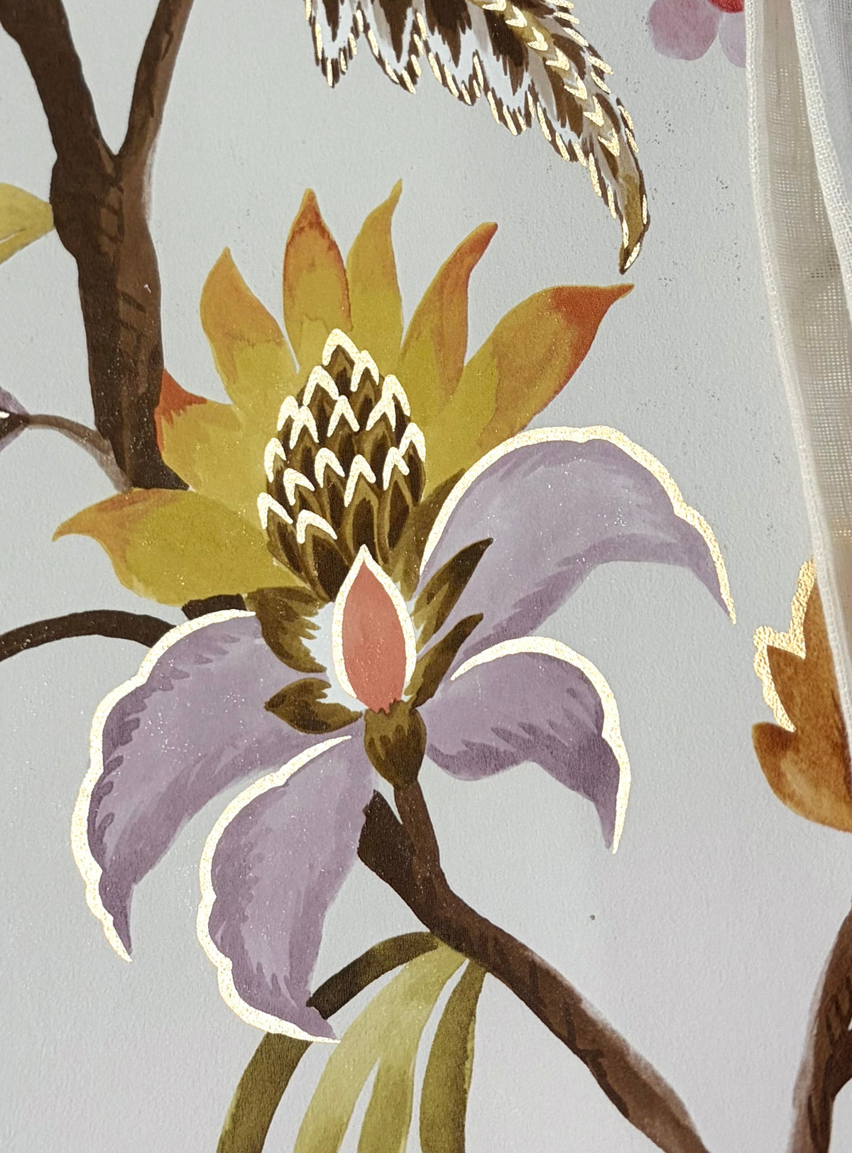 Amaranth – Jacobean Floral Wallpaper – Cream/Blush