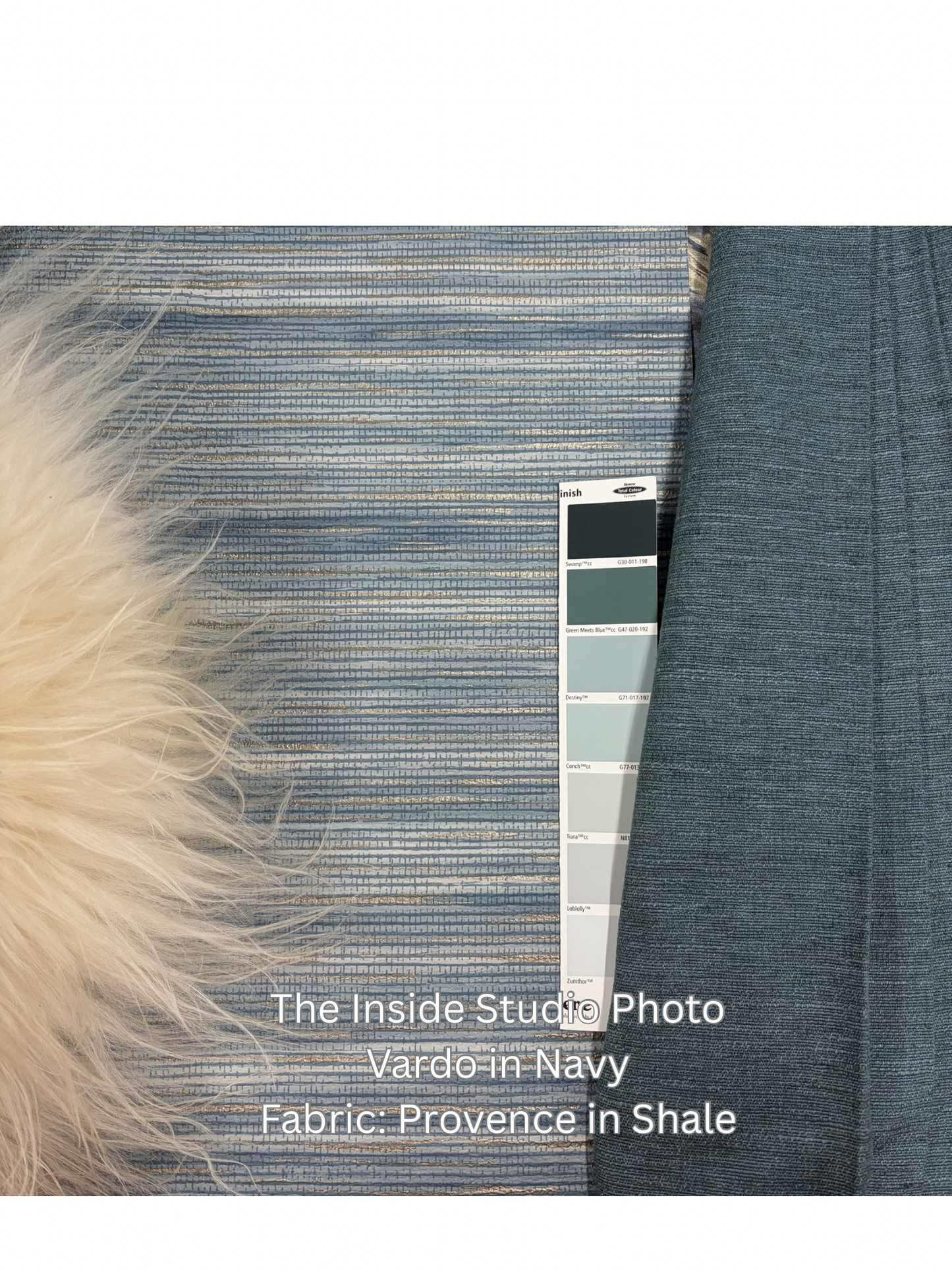 Vardo - Grasscloth Wallpaper - Navy - 19 rolls due in July 2026