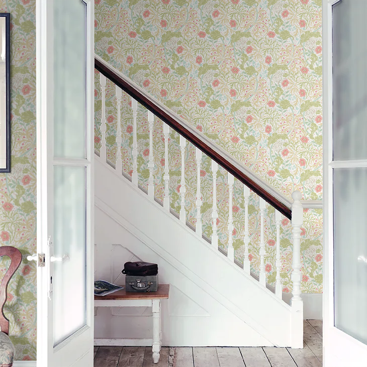 Seaweed Garden Wallpaper - Ohpopsi - Rose Pink