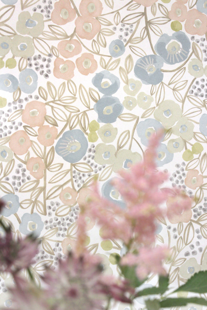Flora Ditsy Wallpaper - Silver