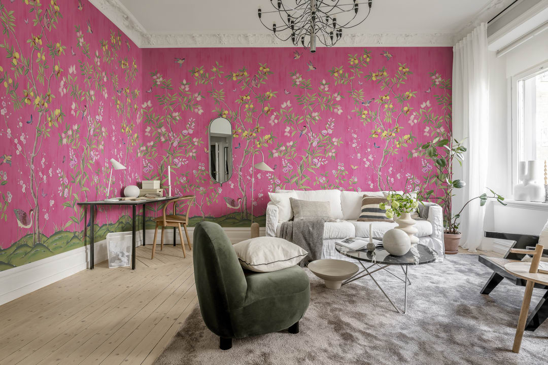 Chinoiserie Chic - Fuchsia - Custom Sized Wallpaper Mural (per m2)