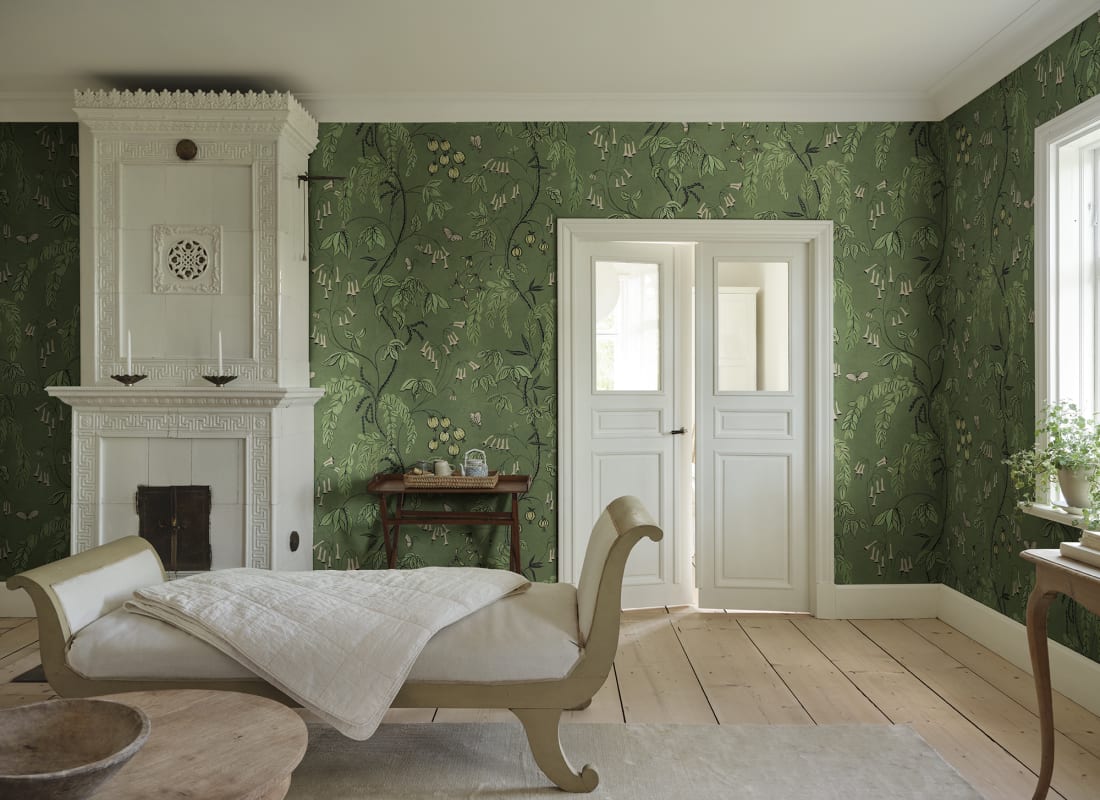Ottilia Artistic Botanical Mural Wallpaper - Green