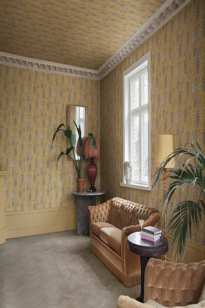 Carla wallpaper in Honey in a room setting