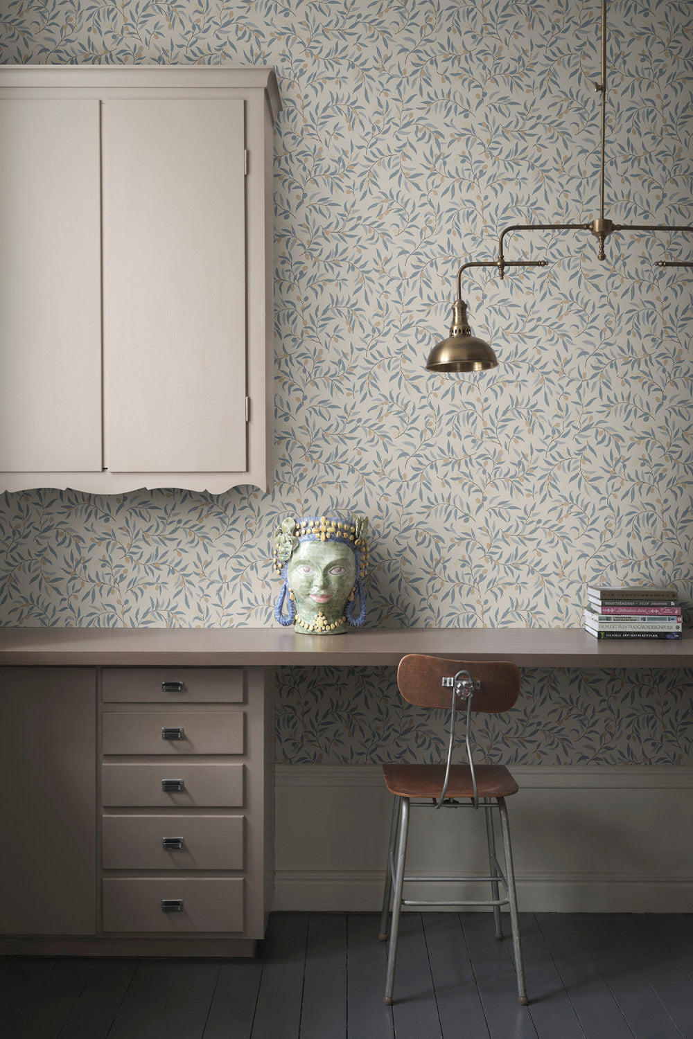 Olivia wallpaper in Light Blue in a room setting